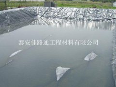 哪些因素是會(huì)影響魚(yú)塘防滲膜的溶化速度？