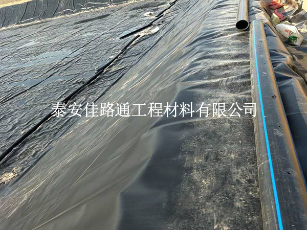 防滲土工膜“延年益壽”有妙招！5個(gè)實(shí)用技巧延